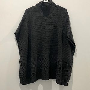 H&M Relaxed gray oversized turtleneck poncho in US XS